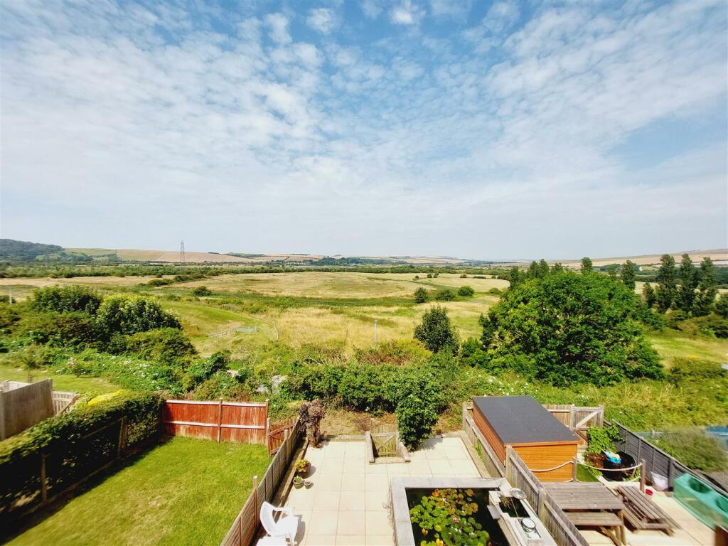 Additional property image - Heighton Crescent, Newhaven