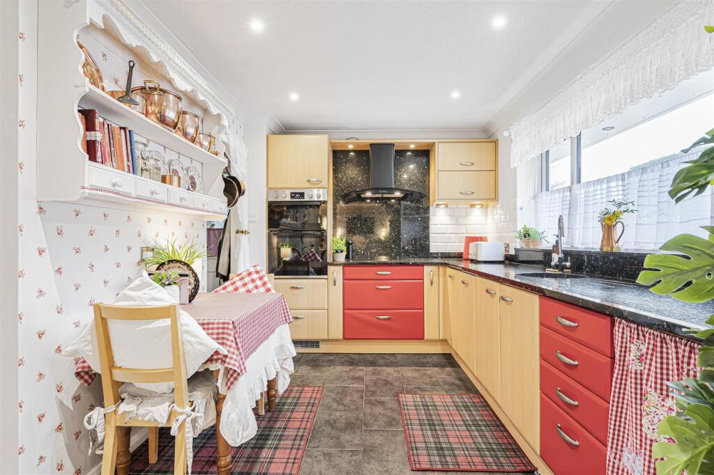 Additional property image - Chyngton Way, Seaford