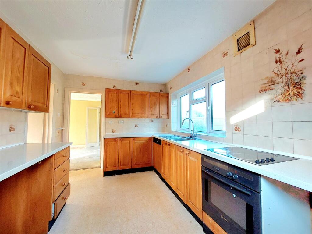 Additional property image - Chyngton Way, Seaford
