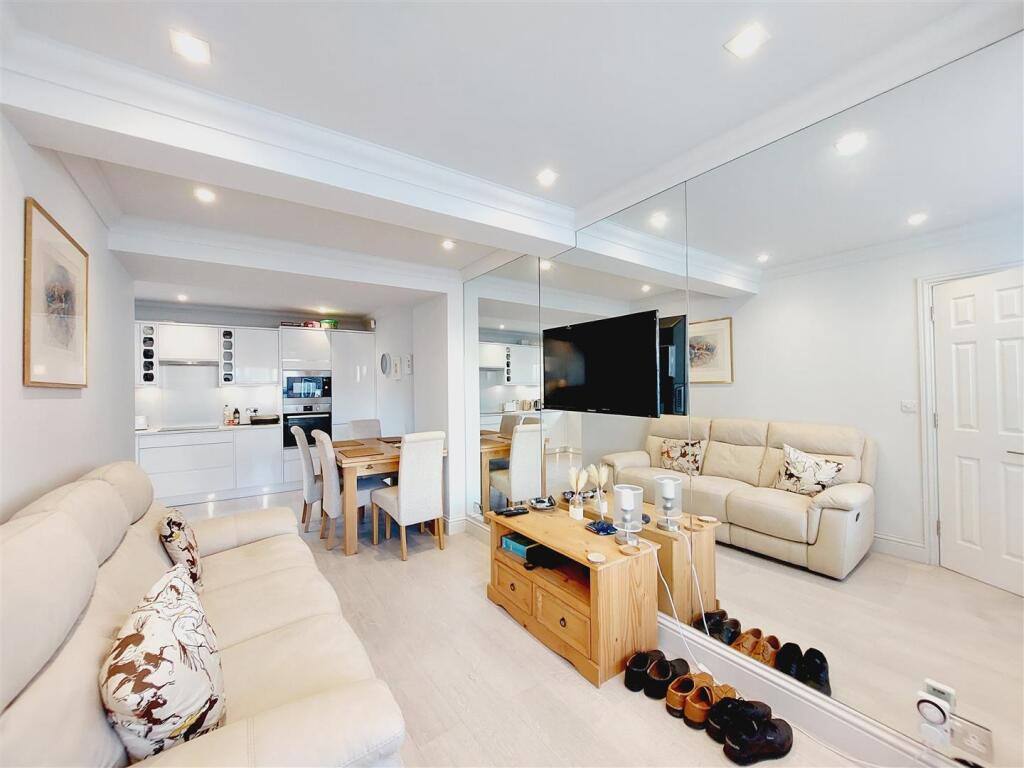 Additional property image - Richmond Road, Seaford