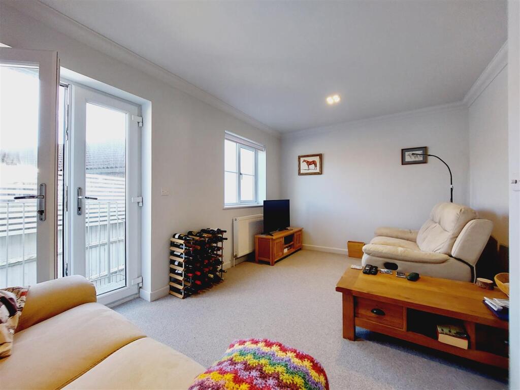 Additional property image - Richmond Road, Seaford