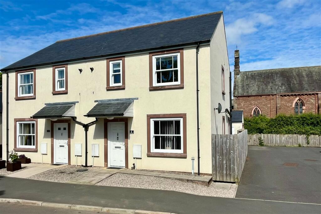 2 bedroom semidetached house for sale in St Cuthberts Close, Burnfoot