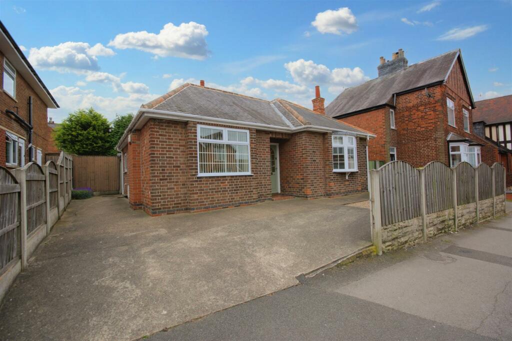 2 bedroom detached bungalow for sale in Brookhill Street, Stapleford, NG9