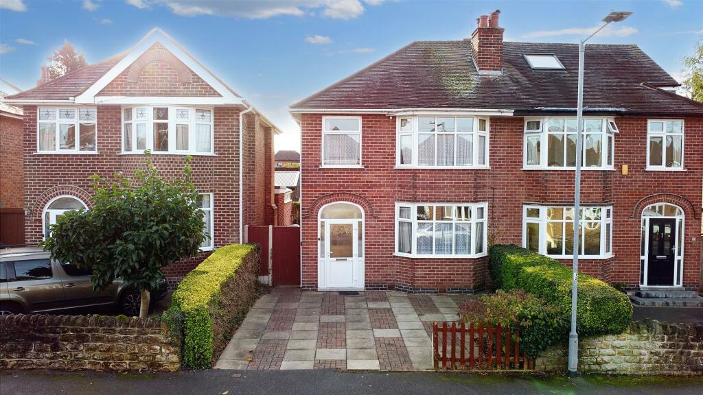 3 bedroom semidetached house for sale in Marshall Drive, Bramcote, NG9