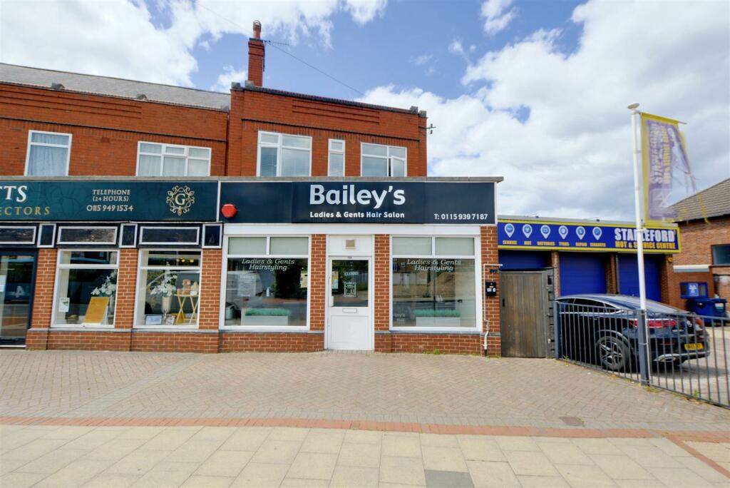 Commercial property for sale in Derby Road, Stapleford, NG9