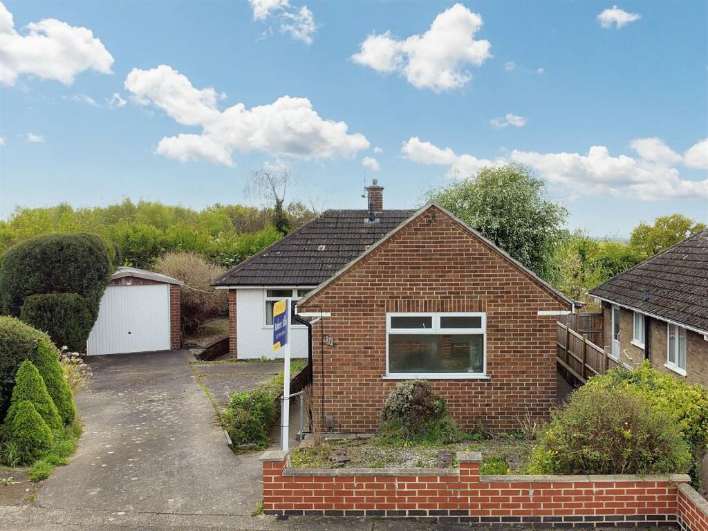 2 bedroom detached bungalow for sale in Bridgend Close, Stapleford, NG9