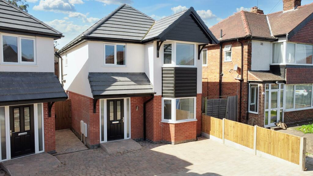 3 bedroom detached house for sale in Waldorf Close, Alvaston, DE24