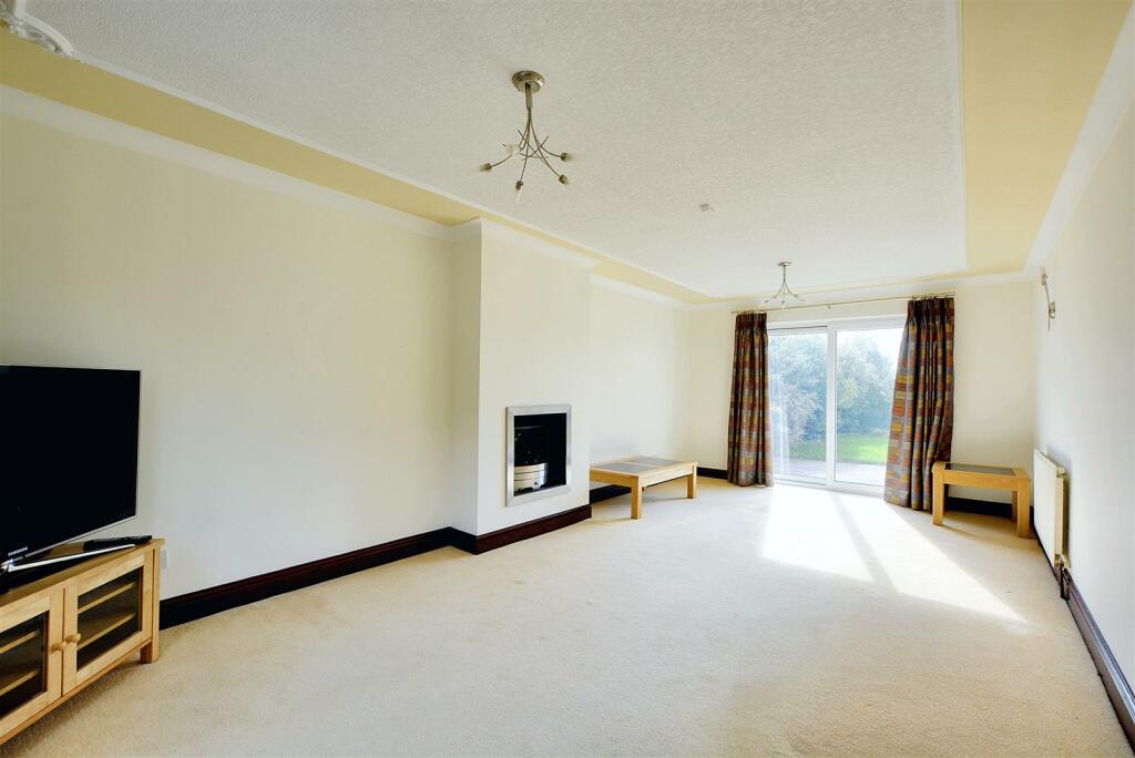 Additional property image - High Lane Central, West Hallam