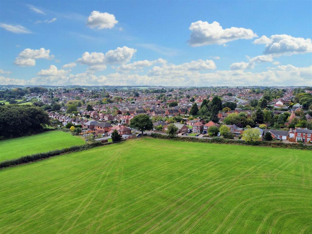Additional property image - High Lane Central, West Hallam