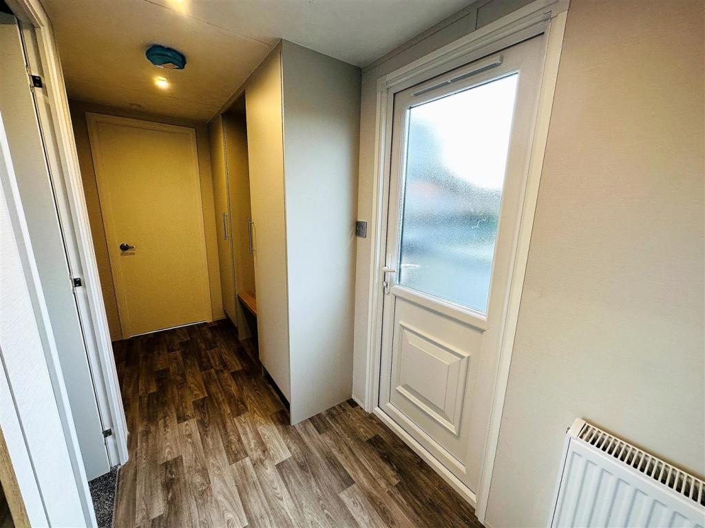 2 bedroom park home for sale in Cliffe country Lodges, Cliffe Common