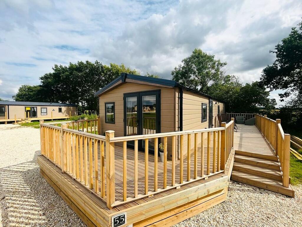 2 bedroom park home for sale in Street Lane, Willitoft, Howden, DN14