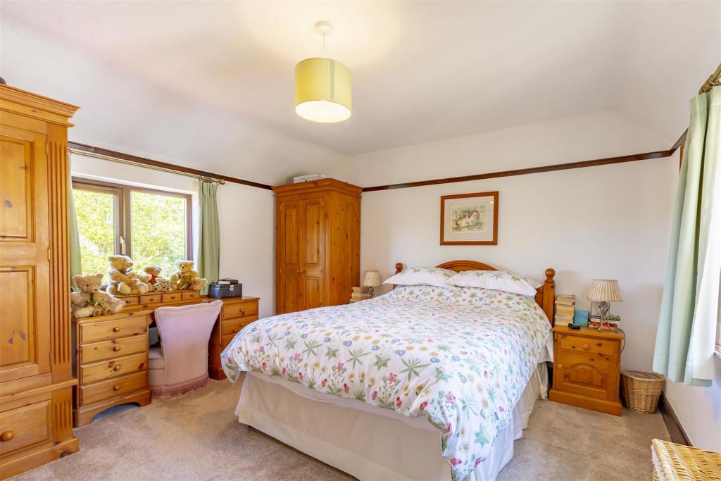 3 bedroom semidetached house for sale in Derby Road, Risley, DE72