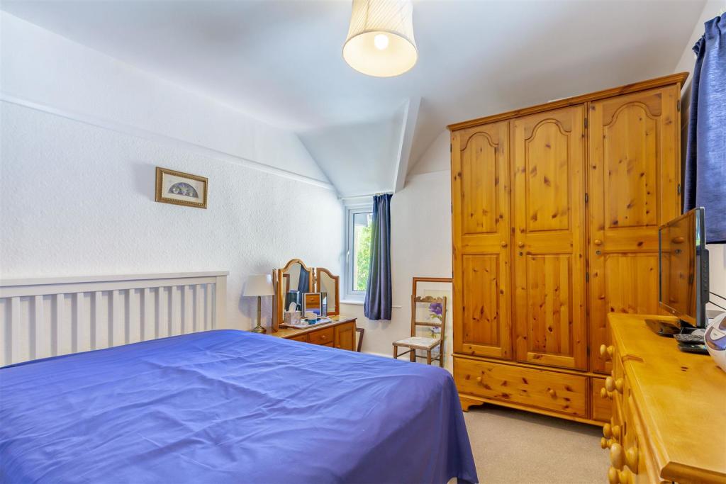 3 bedroom semidetached house for sale in Derby Road, Risley, DE72