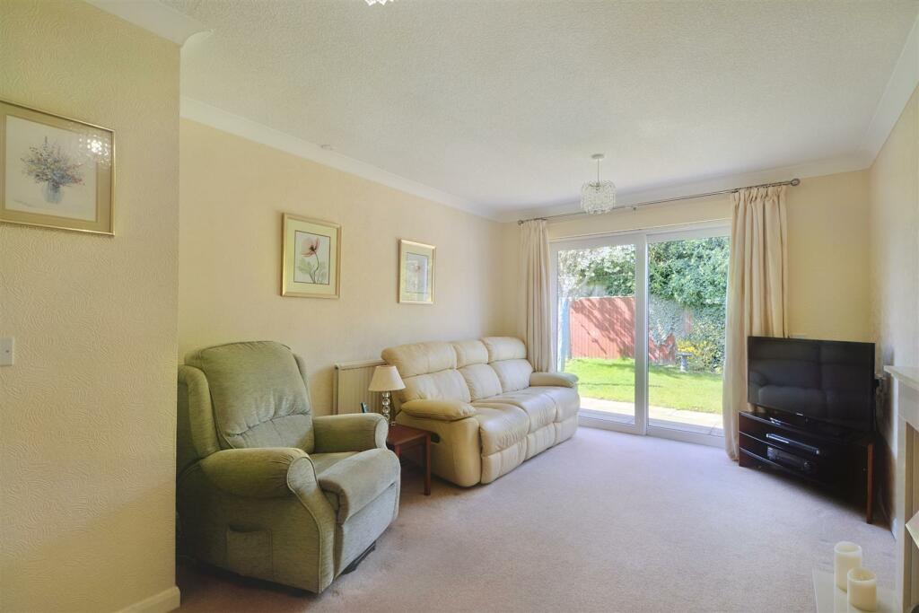 2 bedroom terraced bungalow for sale in Calverton Close, Toton, NG9