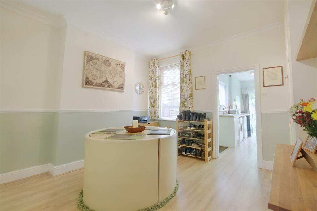 3 bedroom semidetached house for sale in Conway Street, Long Eaton, NG10