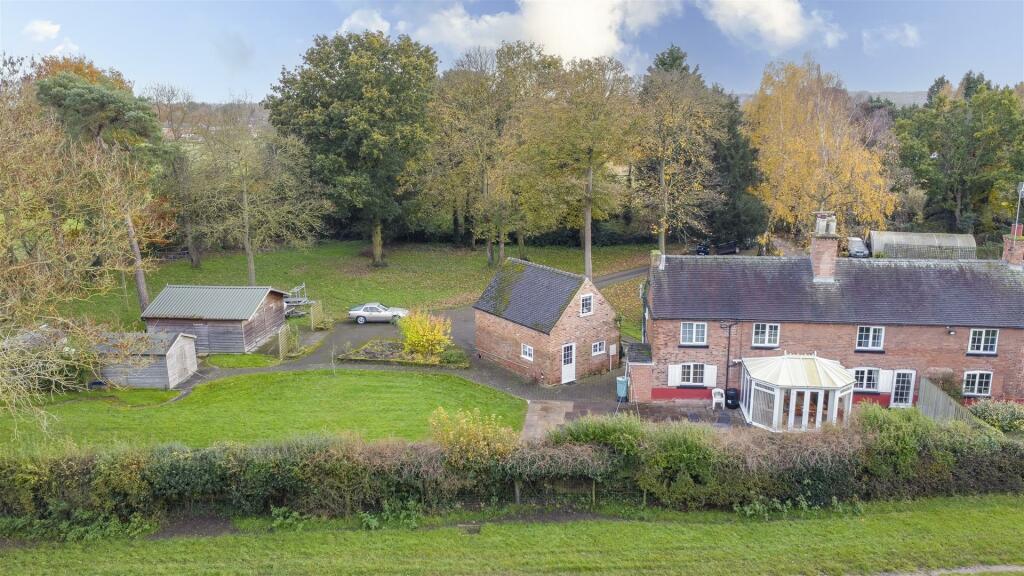 Additional property image - Beech Cottage, The Park, London Road, Shardlow