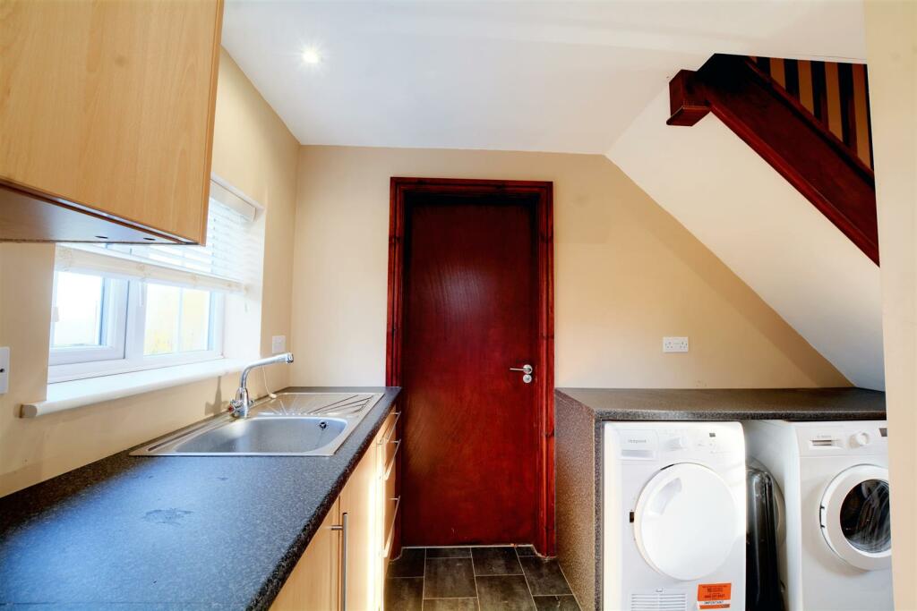 Additional property image - Beech Cottage, The Park, London Road, Shardlow