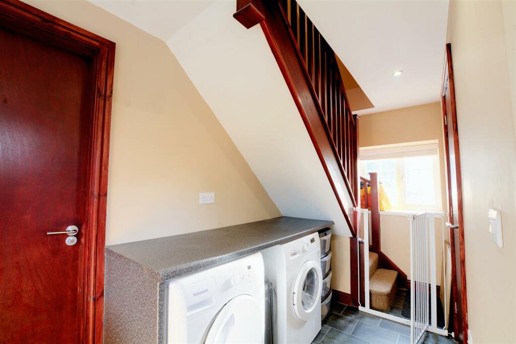 Additional property image - Beech Cottage, The Park, London Road, Shardlow