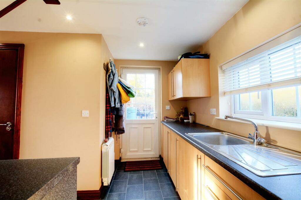 Additional property image - Beech Cottage, The Park, London Road, Shardlow