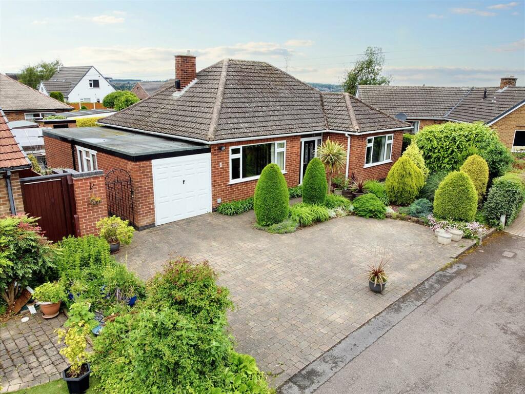 2 bedroom detached bungalow for sale in Edale Rise, Toton, NG9