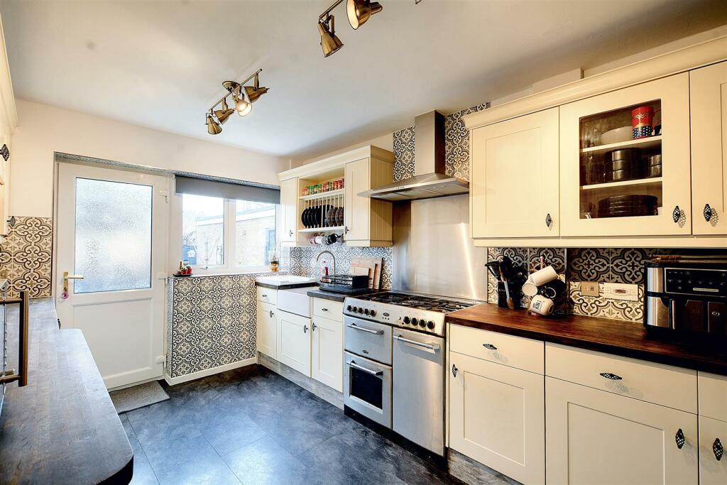 Additional property image - Meadow Close, Breaston