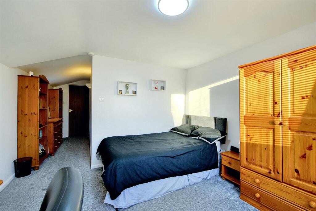 Additional property image - Derwent Street, Draycott