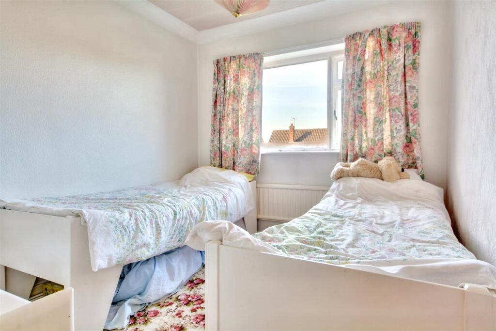 Additional property image - Cleveland Avenue, Draycott