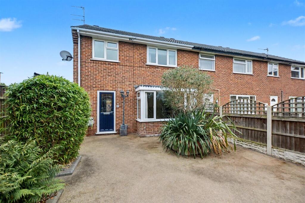 Main image of property: Wallis Close, Draycott