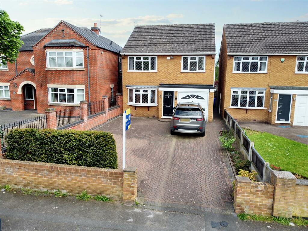 4 bedroom detached house for sale in Plant Lane, Sawley, NG10