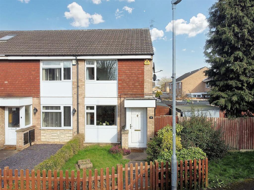 2 bedroom end of terrace house for sale in Calderdale Drive, Long Eaton, NG10