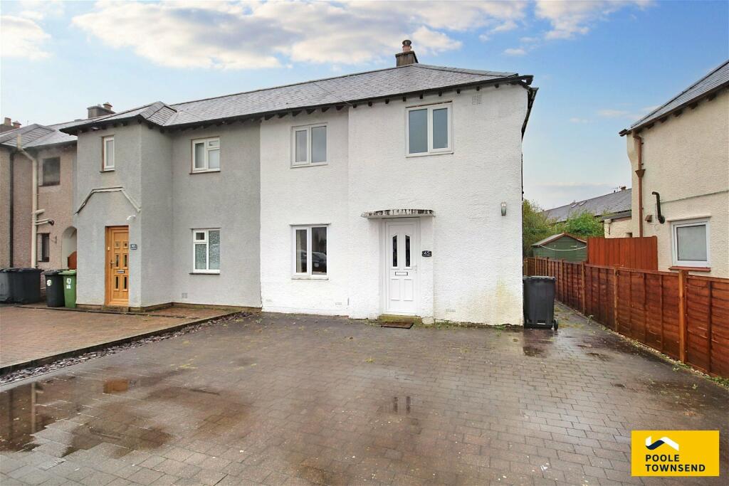 3 bedroom end of terrace house for sale in Sandylands Road, Kendal, LA9