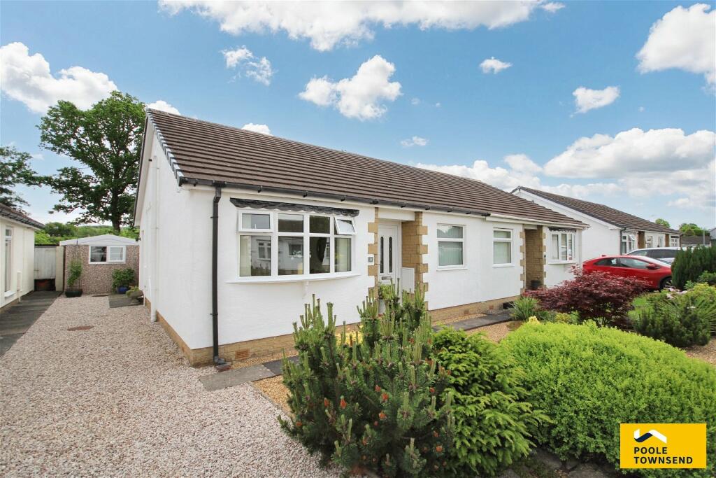 2 bedroom semidetached bungalow for sale in Fairfield, Flookburgh