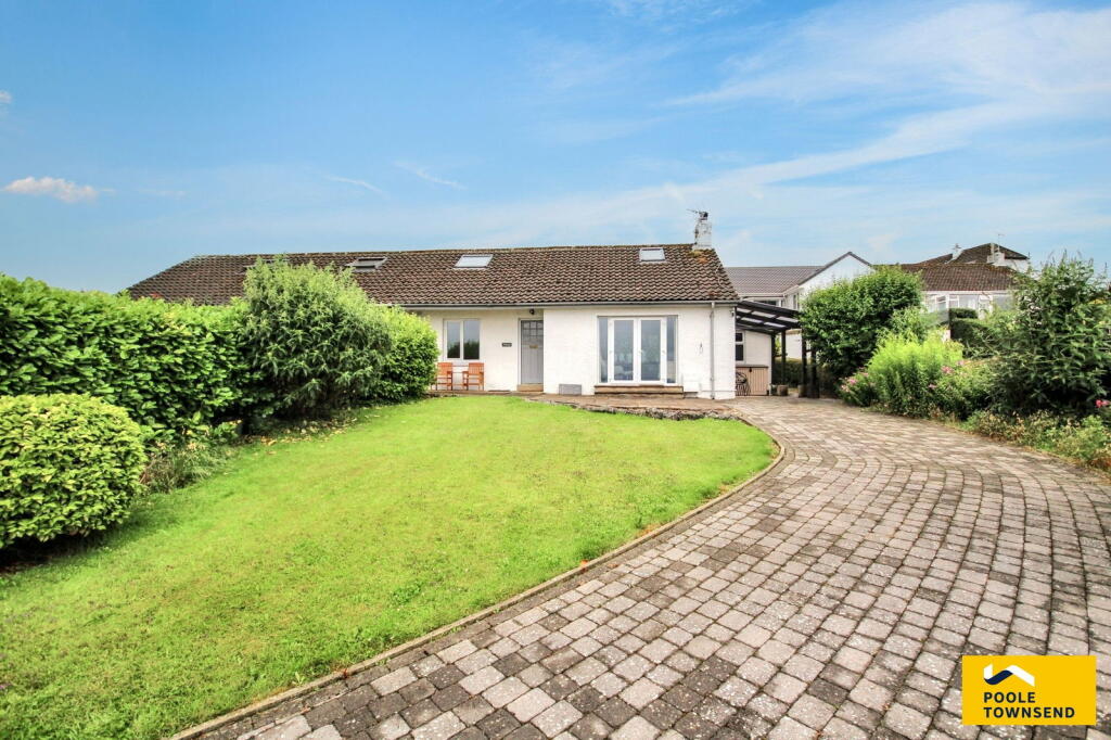 Main image of property: Tidings, 2 Kilmidyke Drive, Grange over Sands