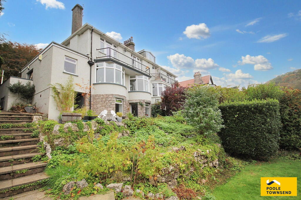 Main image of property: Charney Road, Grange-over-sands, LA11 6BP