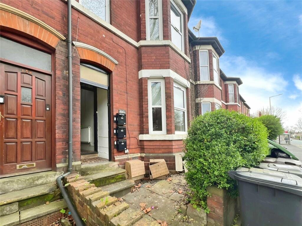 Studio flat for rent in Wellington Road, Bilston, West Midlands, WV14