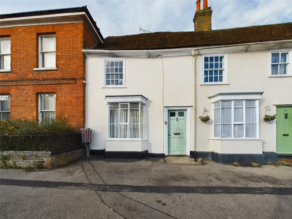 2 bedroom terraced house for sale in High Street, Kelvedon, Colchester, CO5