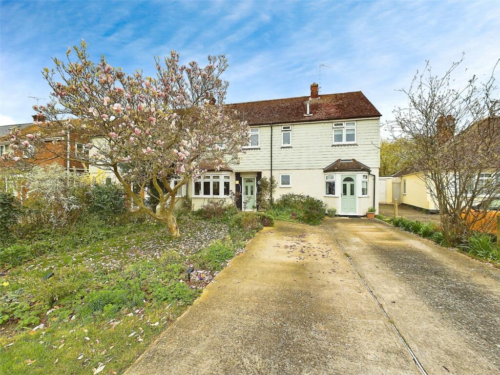 4 bedroom semidetached house for sale in Templars Close, Witham, CM8
