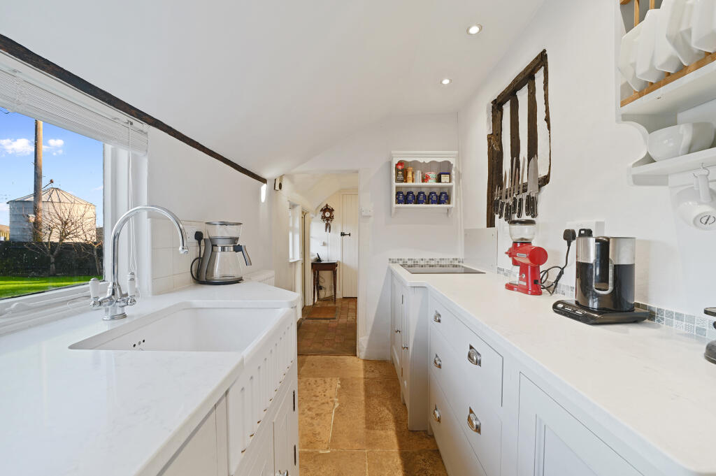 Additional property image - Shalford Road, Rayne, Braintree, CM77