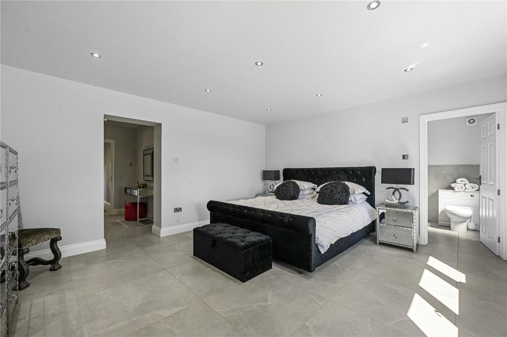 Additional property image - Wethersfield Road, Shalford, Braintree, Essex, CM7