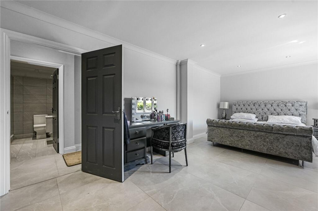 Additional property image - Wethersfield Road, Shalford, Braintree, Essex, CM7
