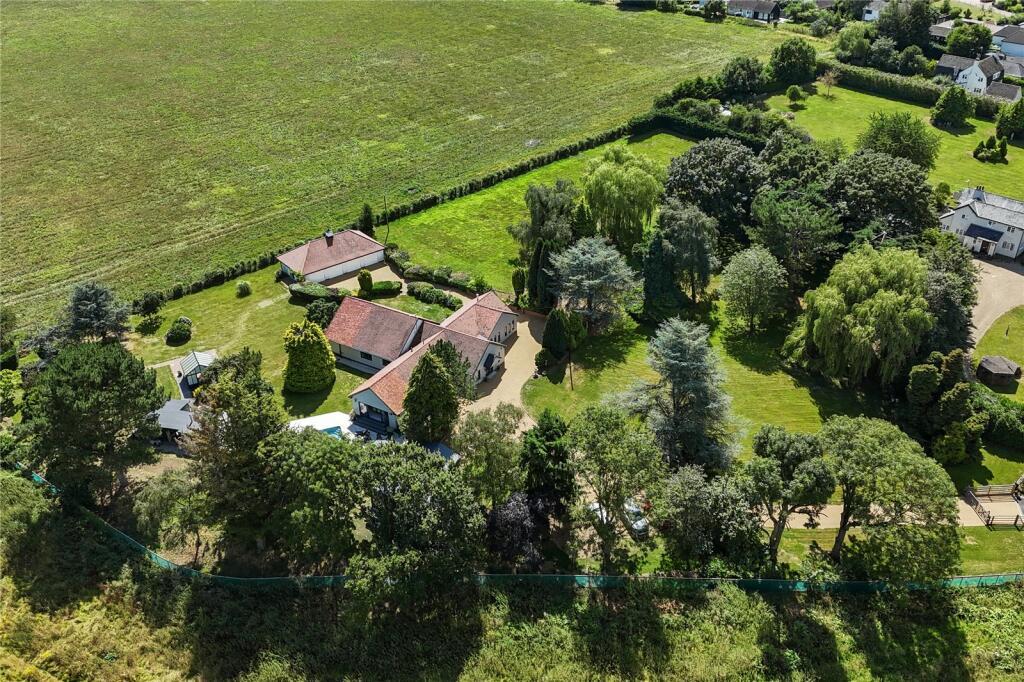 Additional property image - Wethersfield Road, Shalford, Braintree, Essex, CM7