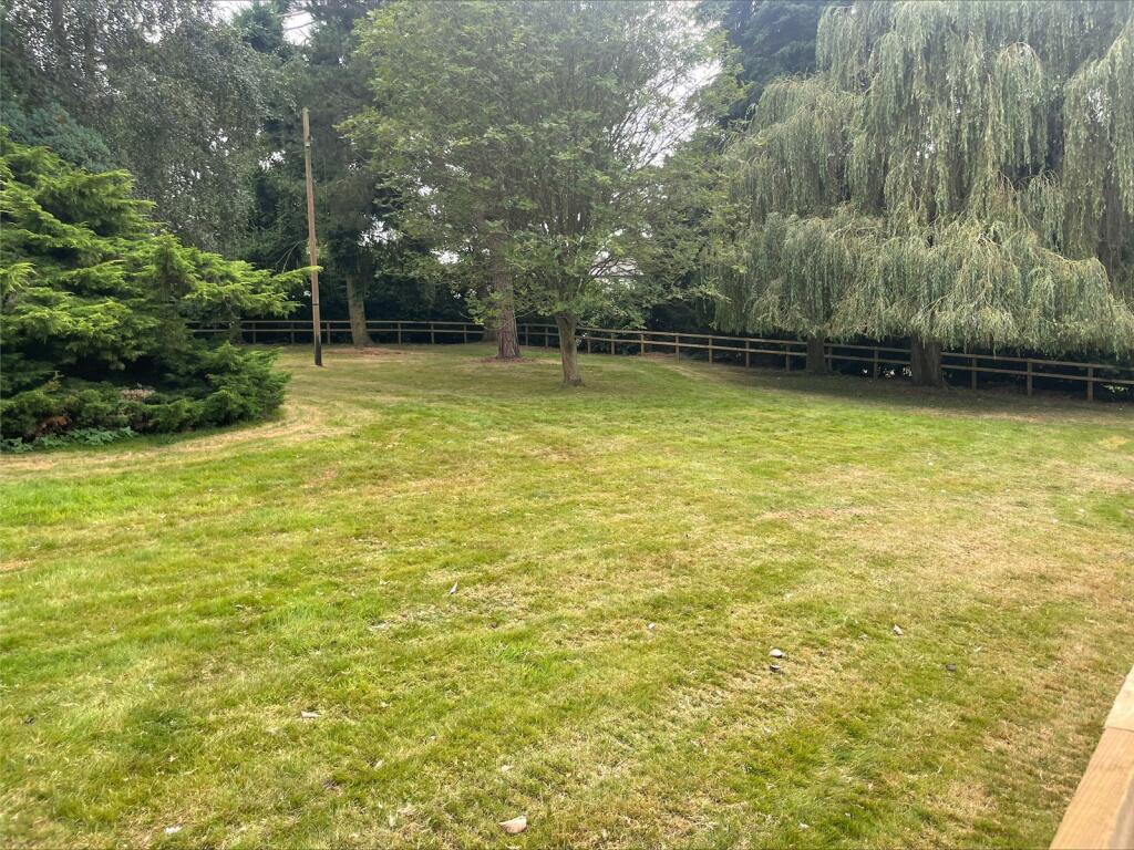 Additional property image - Wethersfield Road, Shalford, Braintree, Essex, CM7