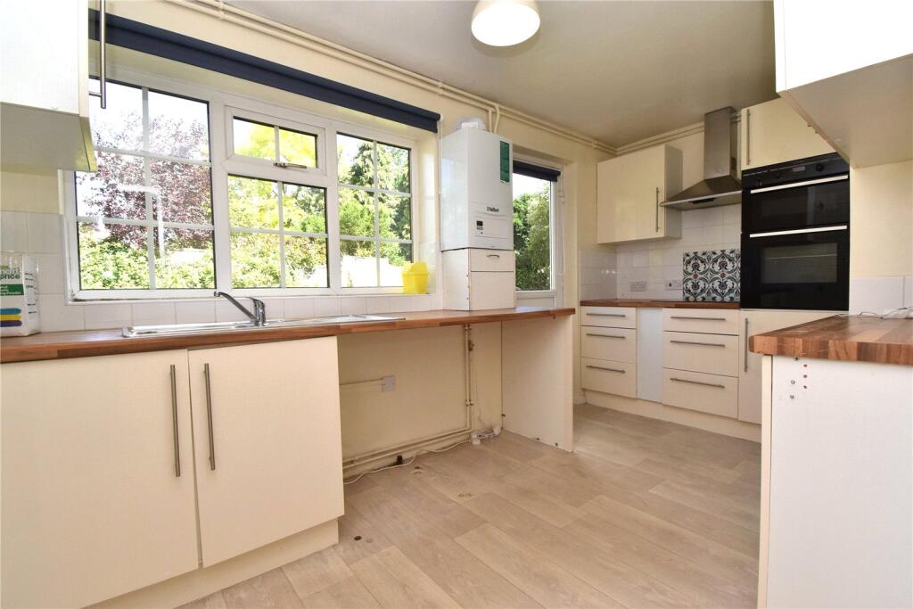 Main image of property: Collingwood Road, Witham, Essex, CM8