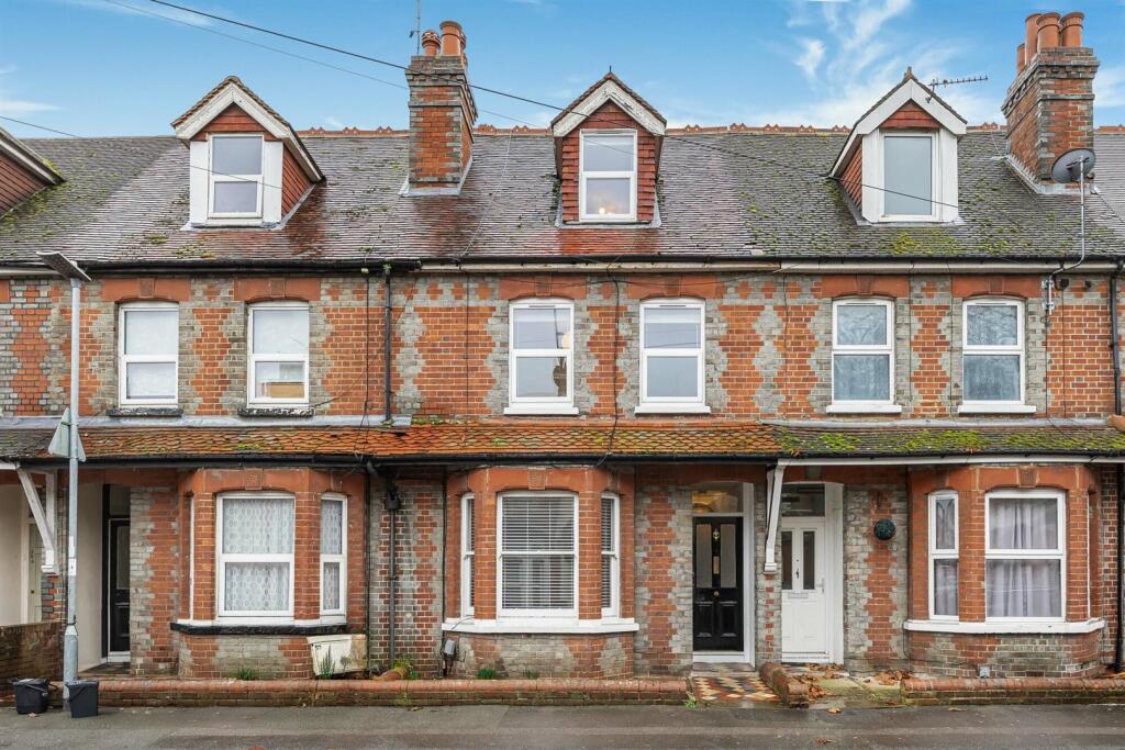 Main image of property: Kensington Road, Reading