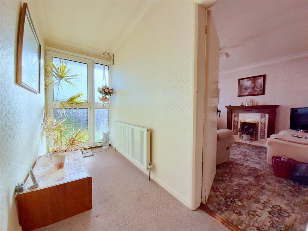 3 bedroom detached bungalow for sale in Mansfield Road, Skegby, Sutton