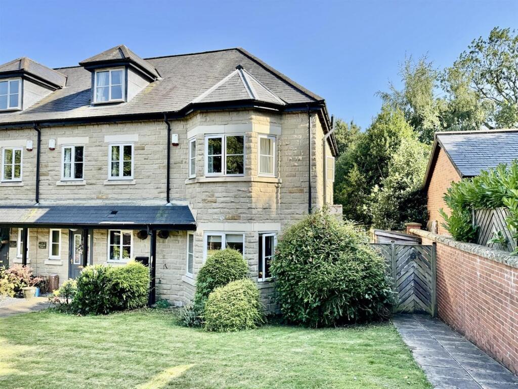 Main image of property: Sunnycroft Court, Mansfield