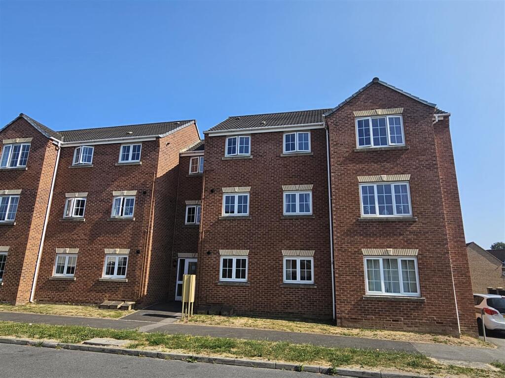 Main image of property: Ruby Way, Mansfield