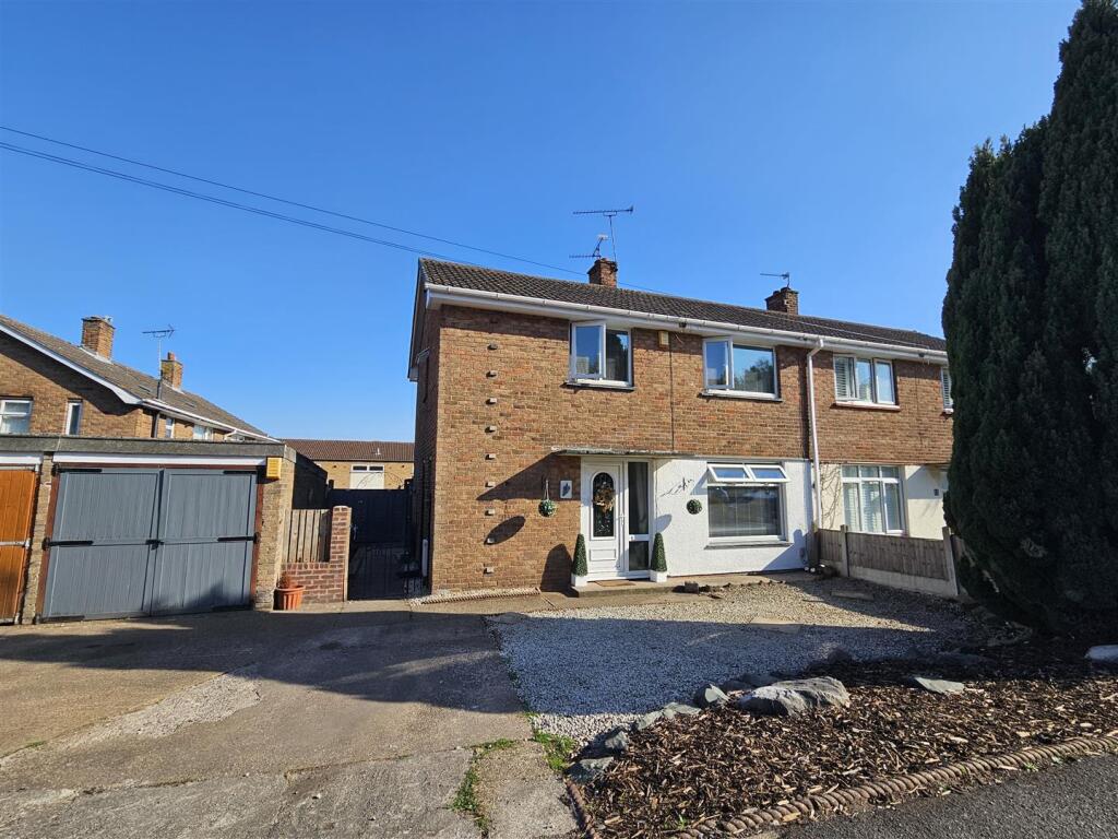Main image of property: Egmanton Road, Meden Vale