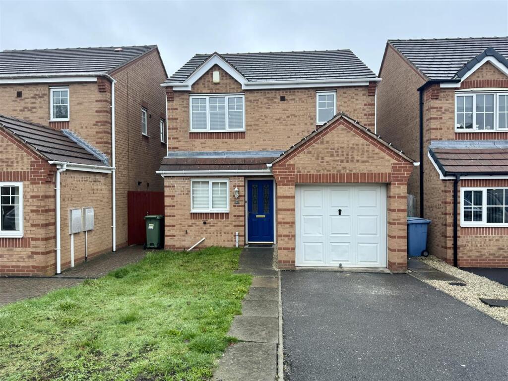 Main image of property: Tapton Park, Mansfield
