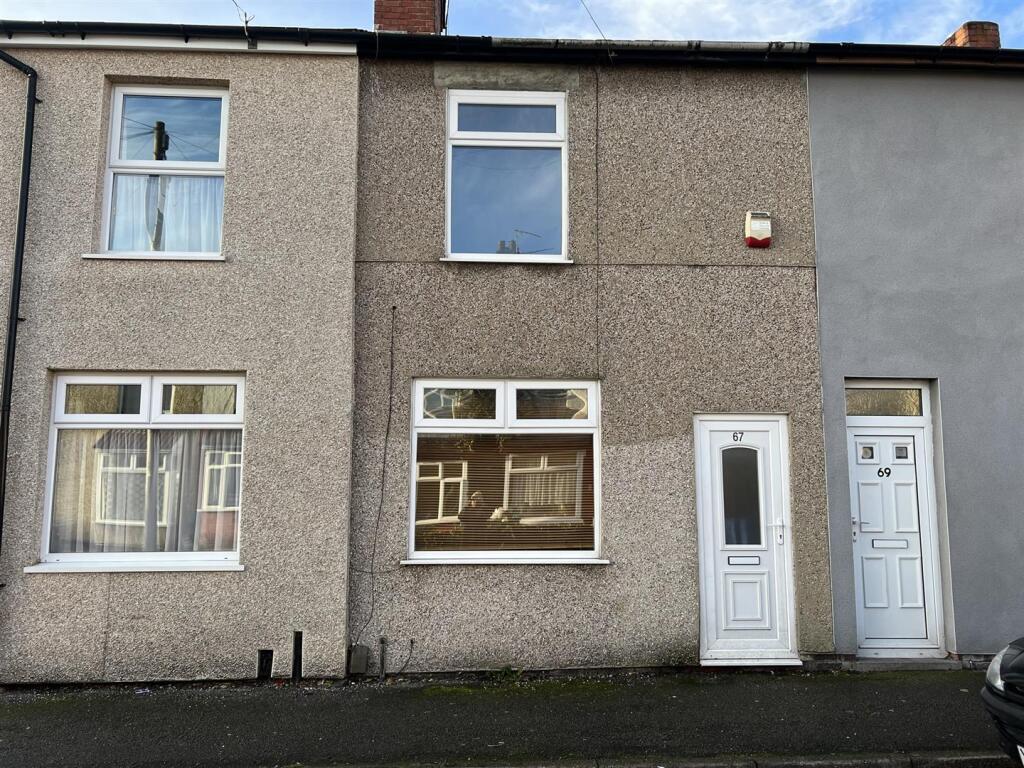 Main image of property: Arundel Drive, Mansfield, Nottinghamshire